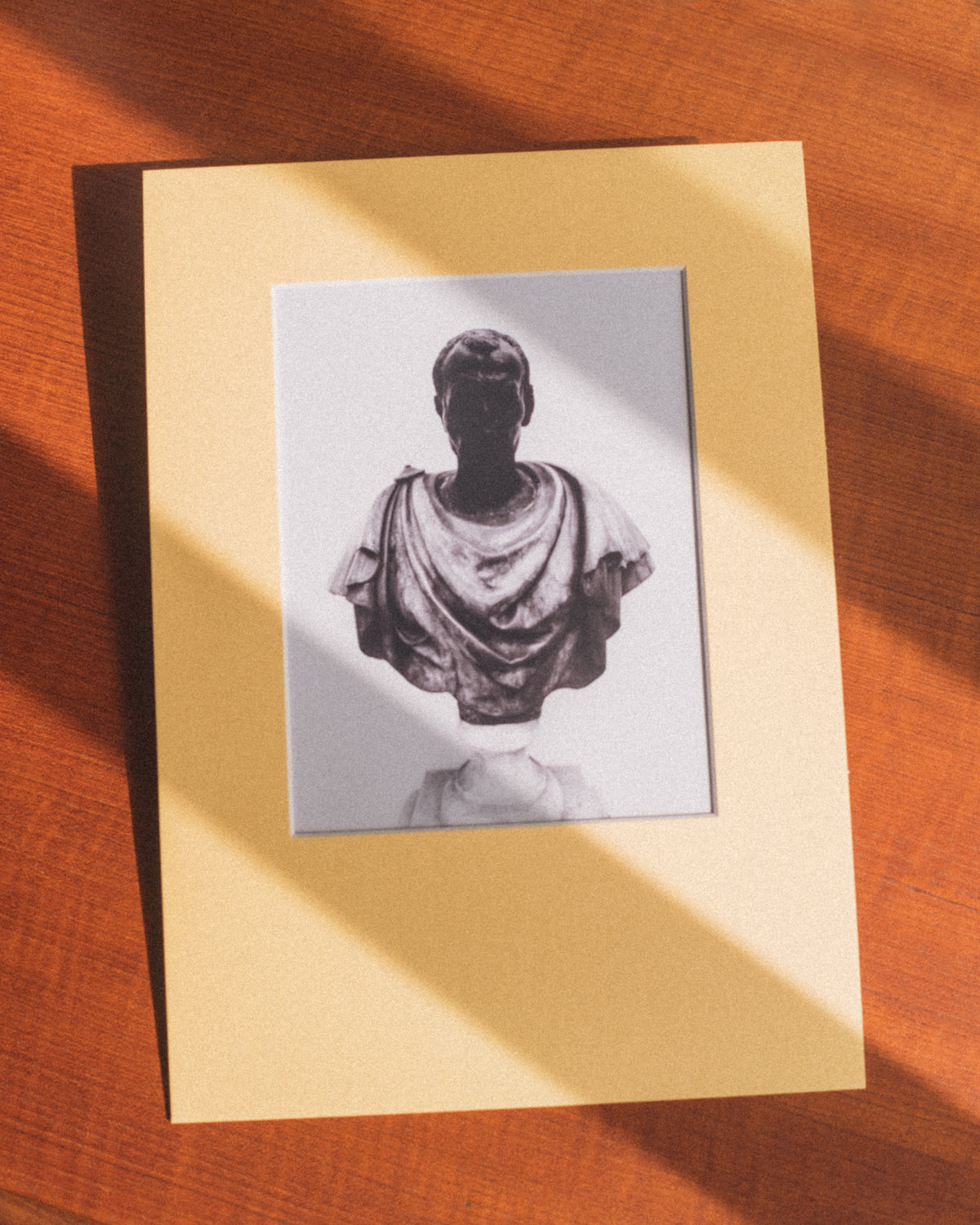Identitas (Identity)