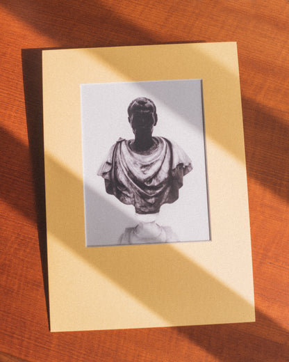 Identitas (Identity)